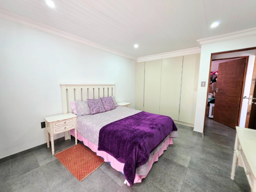 4 Bedroom Property for Sale in Generaal De Wet Free State